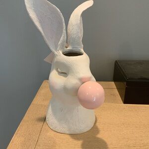 White ceramic Vase Rabbit Head with Pink Bubblegum Decor